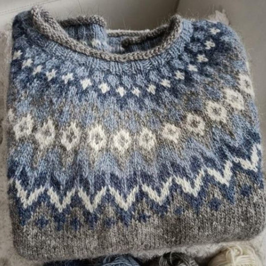 Womens Chunky-Knit 3D Crew-Neck Top With Digital Print