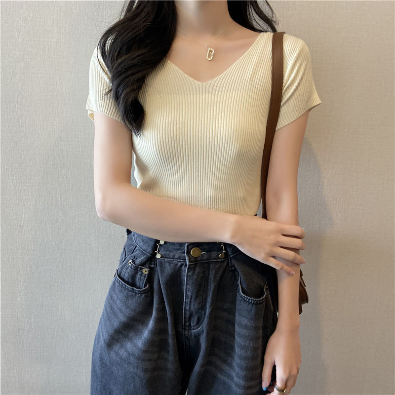 Cream-yellow V-neck Cap-sleeve Short-sleeve Womens Summer Top