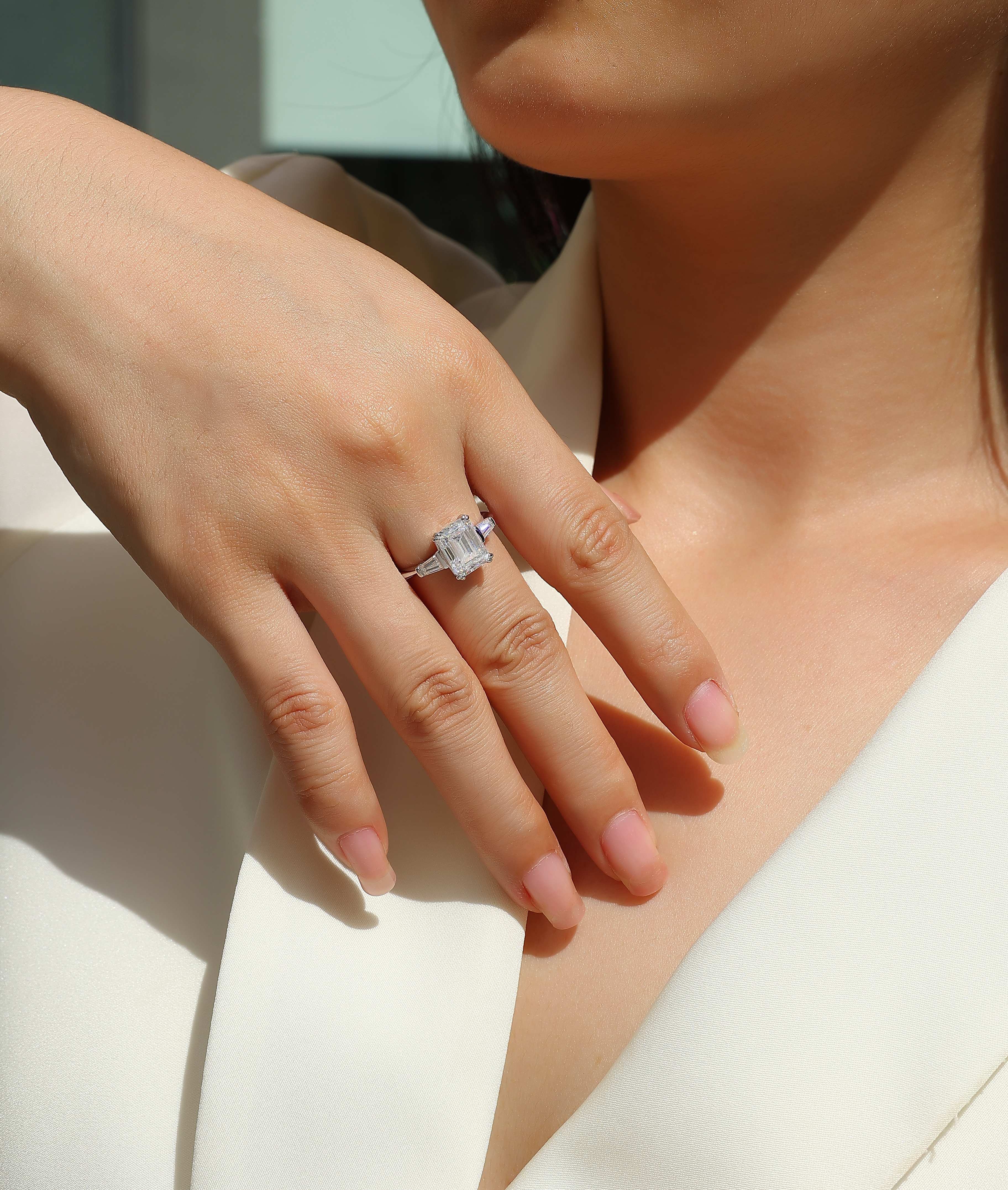 Starry Sky Mirror - A Fashionable Diamond Jewelry Piece Set With Moissanite S925 Sterling Silver And Platinum Diamond Ring