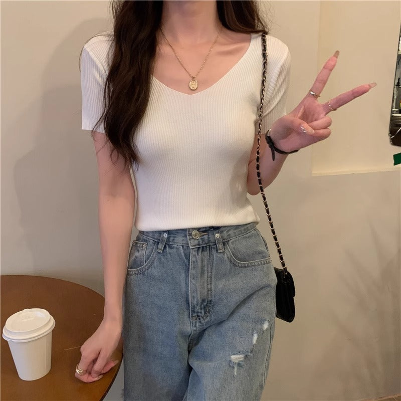 Cream-yellow V-neck Cap-sleeve Short-sleeve Womens Summer Top